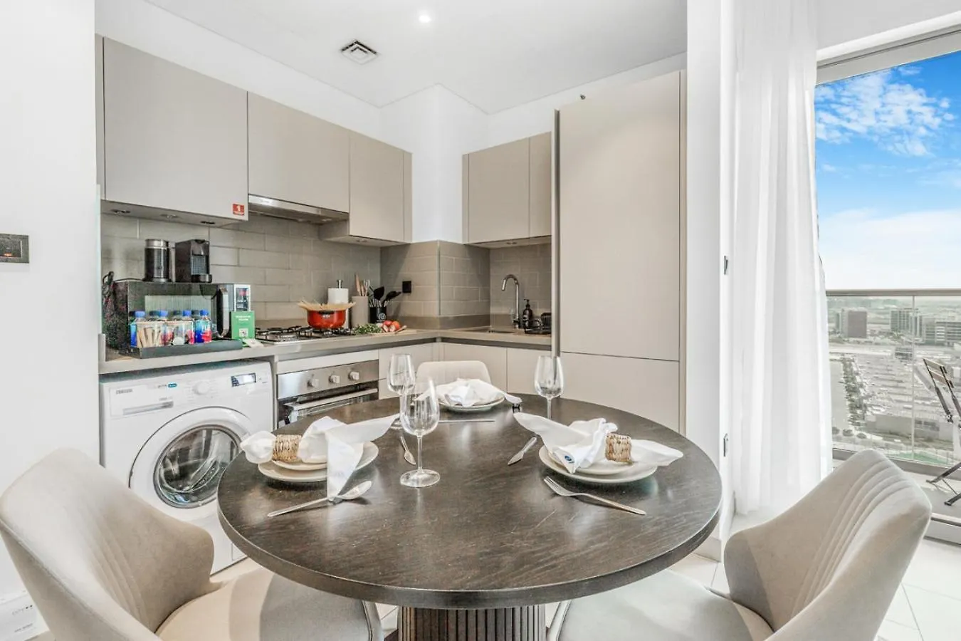 Apartment Stylish 1Br With Pool, Bbq Area, Gym In Mbr City Dubai